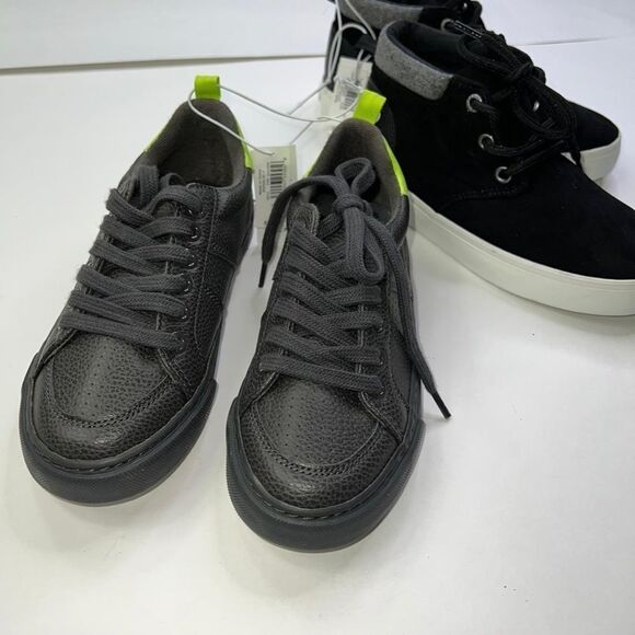 OLD NAVY  1994 Boy Sneakers - US 13 - Picture 3 of 8